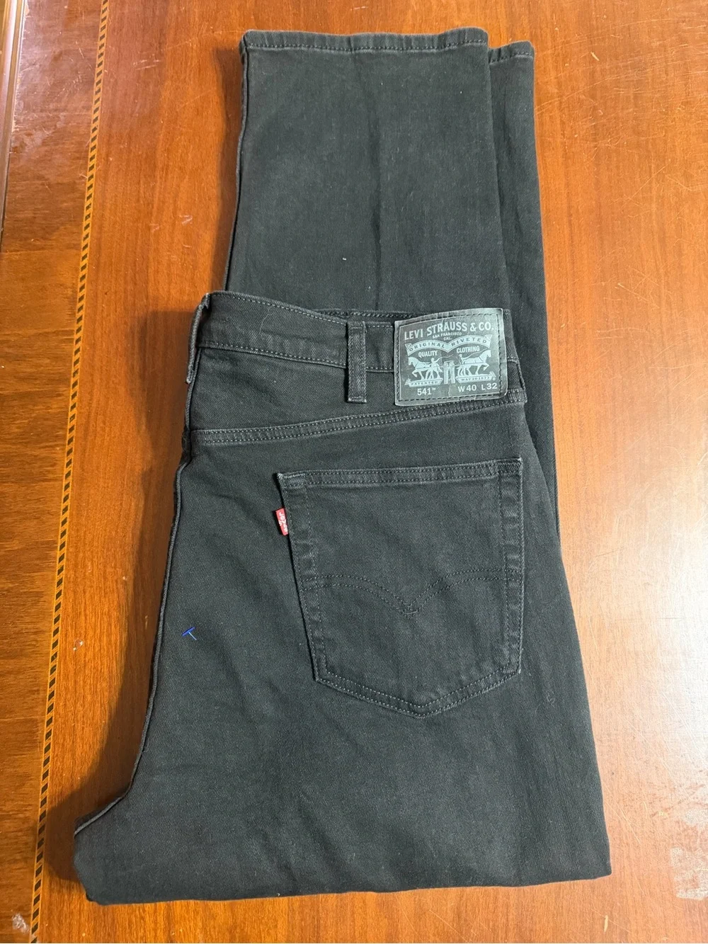 Levi's 541 Athletic Taper Jeans Mens 40x32 Black Denim Stretch